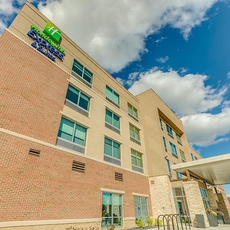 Holiday Inn Express & Suites Okemos - University Area By Ihg Exteriör bild